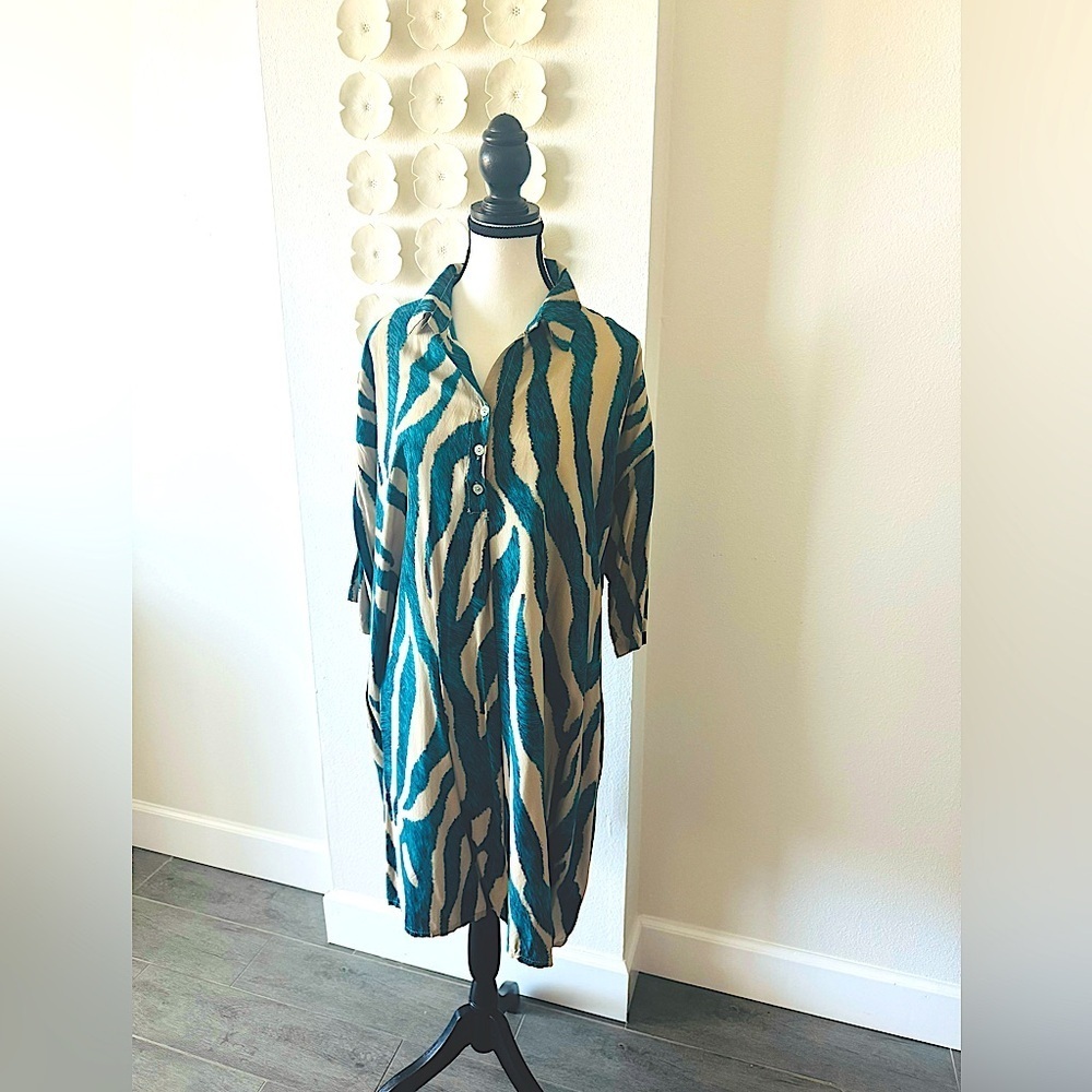 Firenze in maglia DRESS from Italy never worn-100% viscose-thin-cool fabric.SzLg